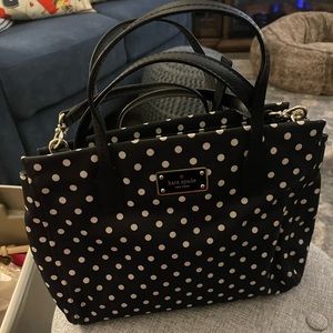 Kate Spade Back and White nylon Handbag- Authentic no flaws!